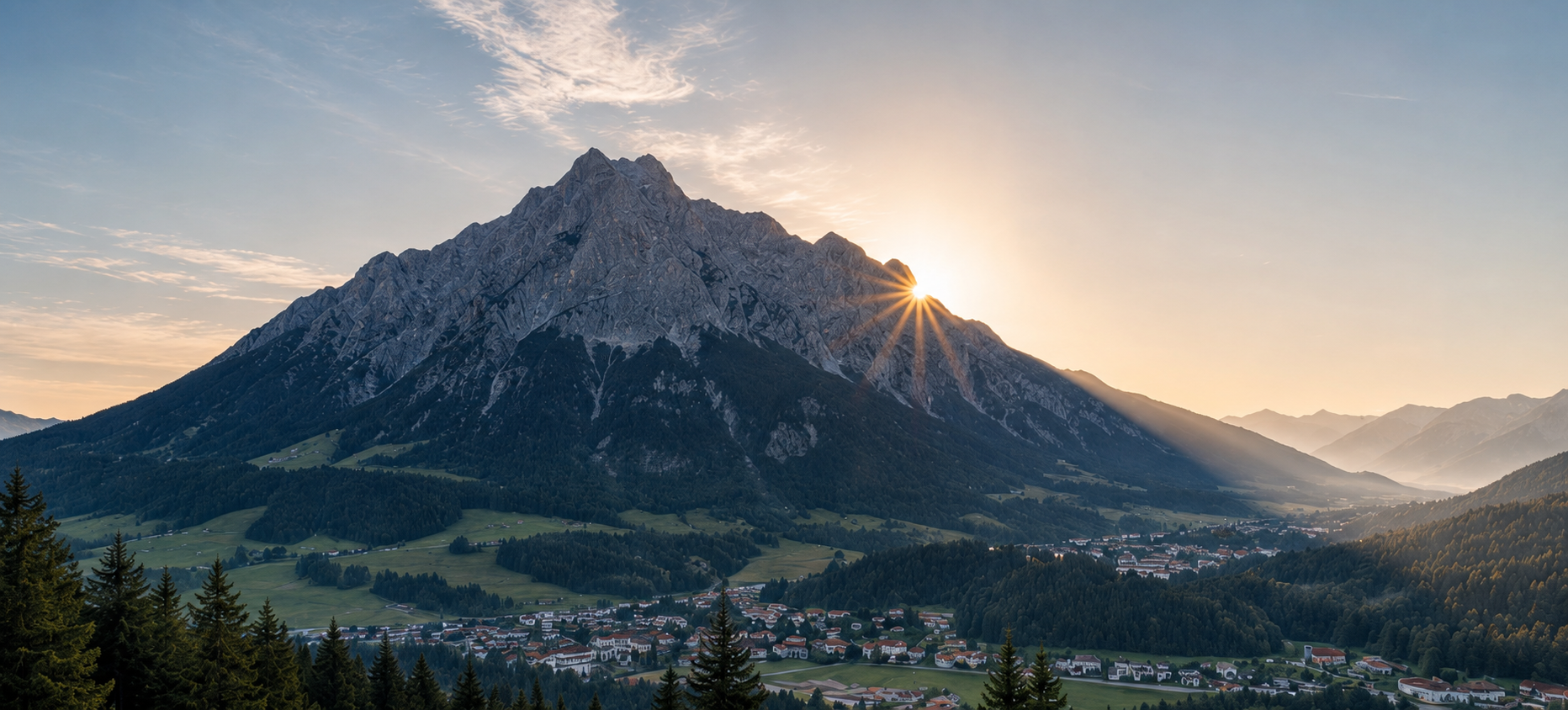 Tschirgant im Sonnenaufgang – HNO.TIROL Imst